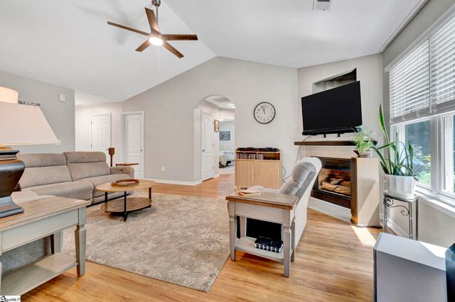 2010 Tigerville Road, Travelers Rest, SC 29690