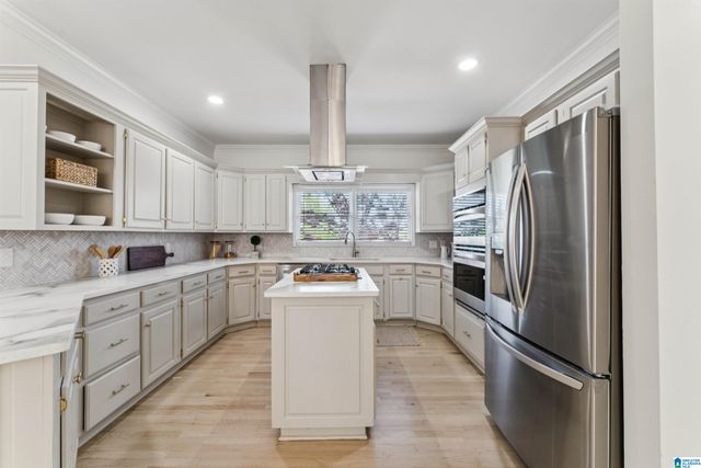 5551 TIMBER HILL ROAD, Birmingham, AL 35242