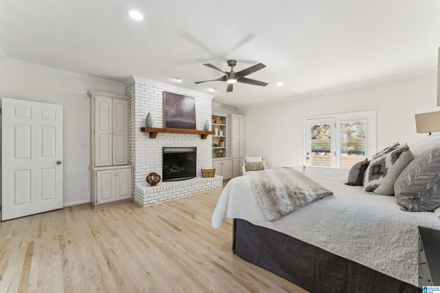 5551 TIMBER HILL ROAD, Birmingham, AL 35242