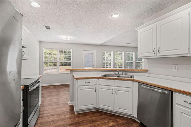 441 Stillwater Drive, Bethlehem, GA 30620