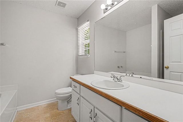 441 Stillwater Drive, Bethlehem, GA 30620