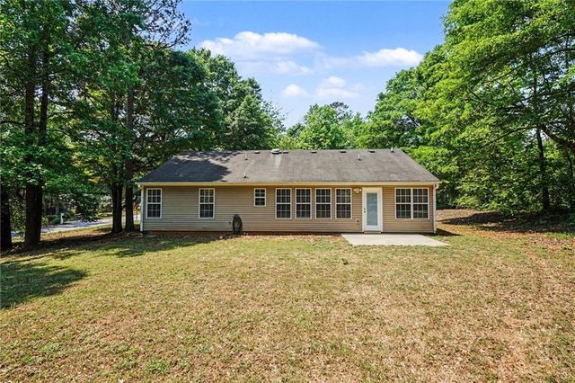 441 Stillwater Drive, Bethlehem, GA 30620