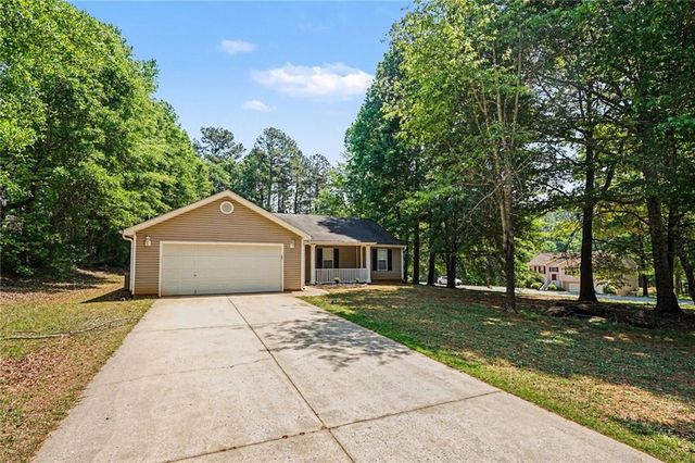 441 Stillwater Drive, Bethlehem, GA 30620