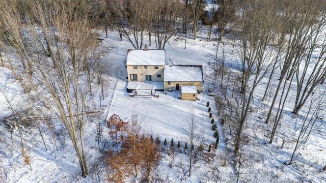 1305 E Pine River Road, Homer Twp, MI 48640