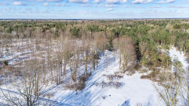 1305 E Pine River Road, Homer Twp, MI 48640