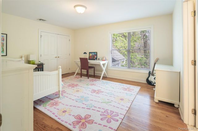 11 Hollow Tree Road, Briarcliff Manor, NY 10510