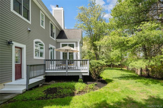 11 Hollow Tree Road, Briarcliff Manor, NY 10510