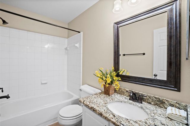15 Blue Creek Place, The Woodlands, TX 77382