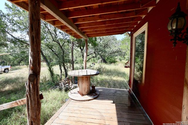 466 County Road 2471, Hondo, TX 78861