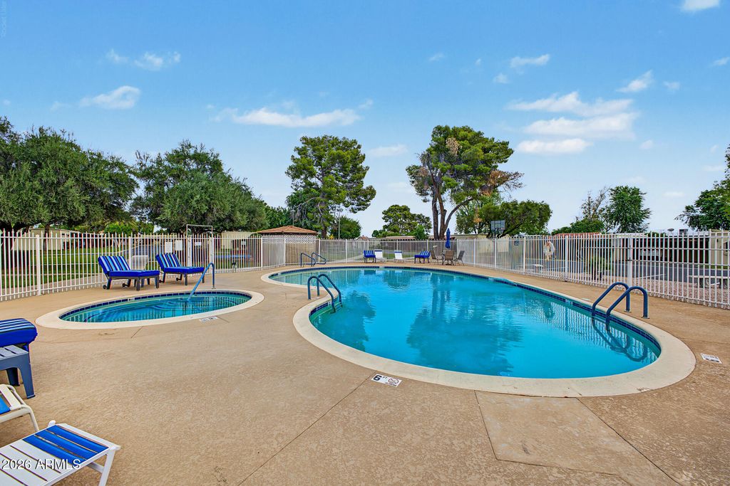 131 N HIGLEY Road 50, Mesa, AZ 85205 — photo 2
