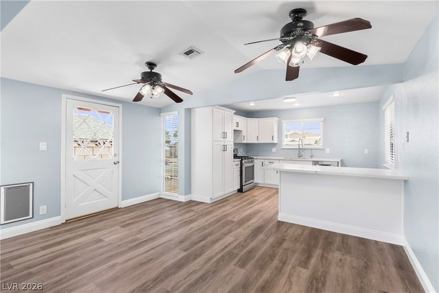 426 Box Elder Way, Henderson, NV 89015