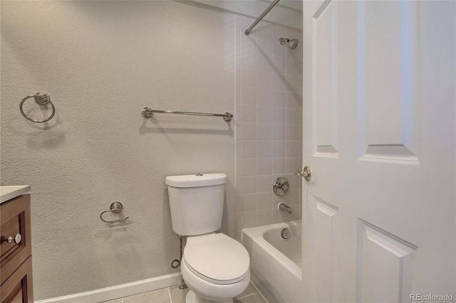 5062 E Cherry Creek Drive S, Denver, CO 80246