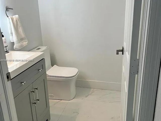 9243 SW 227th Ter 9243, Cutler Bay, FL 33190