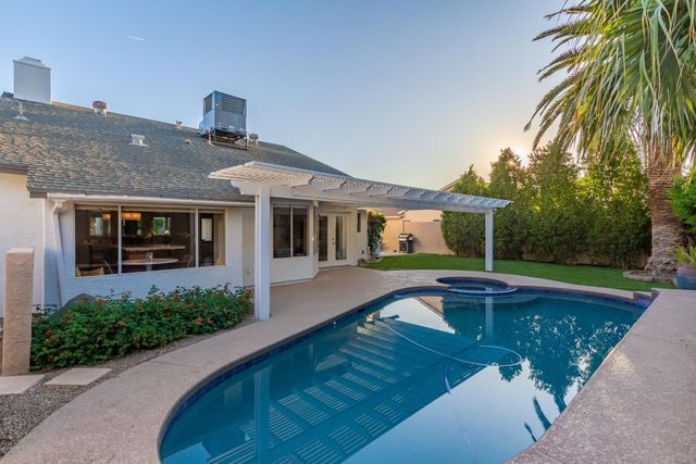 6218 E WALTANN Lane, Scottsdale, AZ 85254