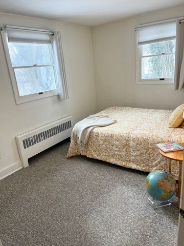 12 Marion Road 12, Bedford, MA 01730