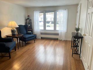 12 Marion Road 12, Bedford, MA 01730