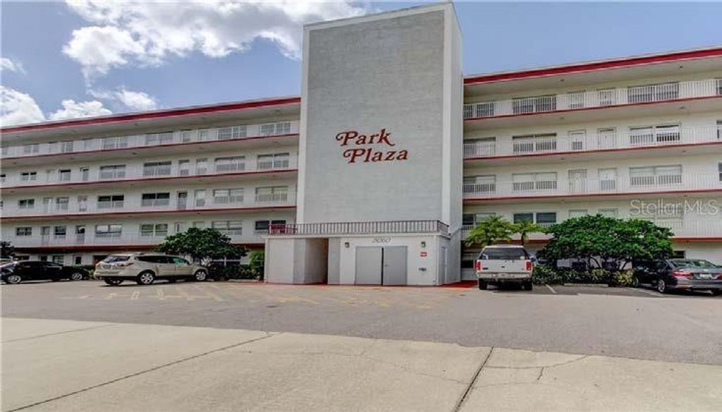 5060 76TH AVENUE N 203, Pinellas Park, FL 33781