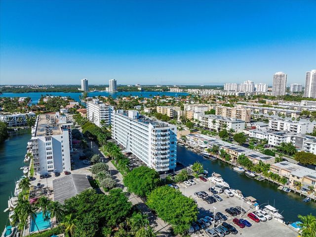 3703 NE 166th St 701, North Miami Beach, FL 33160