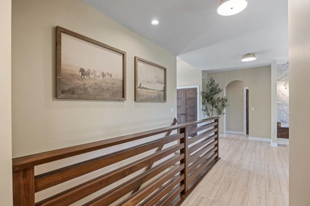 6833 Sunrise Point, Horace, ND 58047