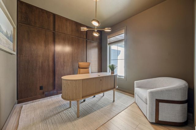 6833 Sunrise Point, Horace, ND 58047