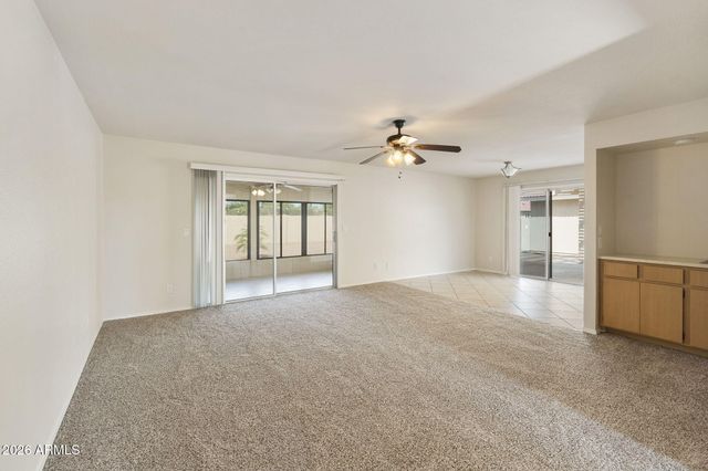 26434 S SEDONA Drive, Sun Lakes, AZ 85248