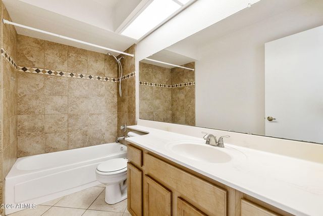 26434 S SEDONA Drive, Sun Lakes, AZ 85248