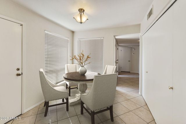 26434 S SEDONA Drive, Sun Lakes, AZ 85248