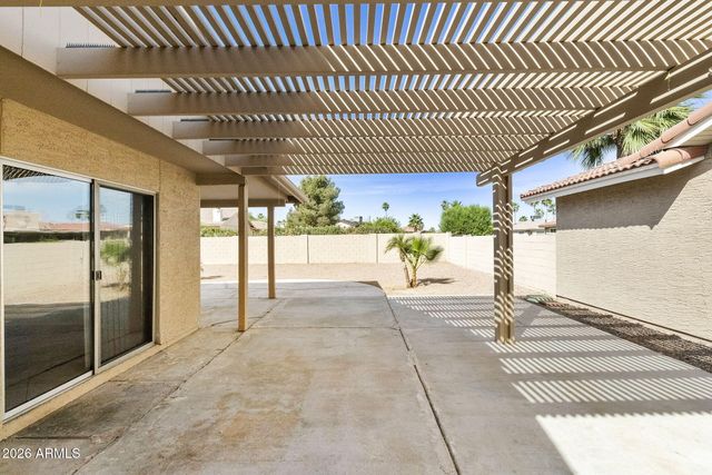 26434 S SEDONA Drive, Sun Lakes, AZ 85248