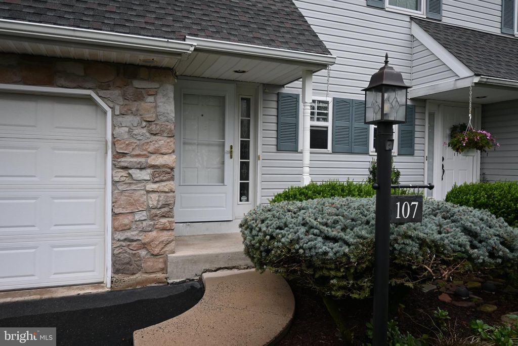107 MISTY MDW, Perkasie, PA 18944