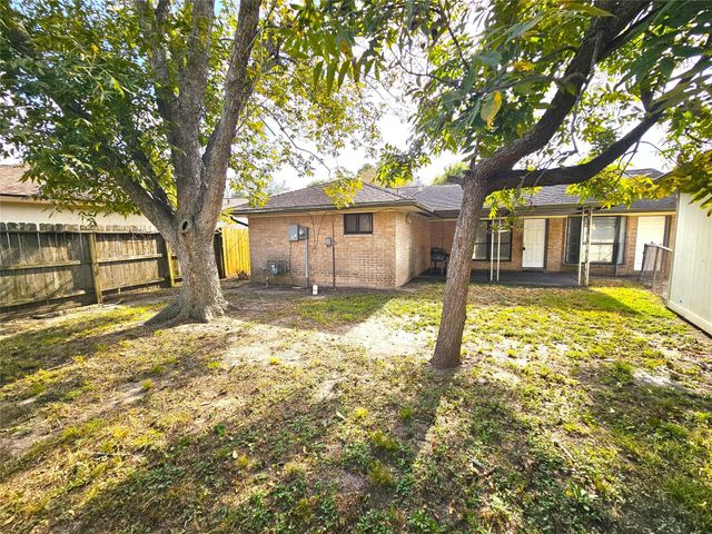 11427 Kirkmeadow Drive, Houston, TX 77089