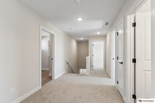12406 S 89th Avenue, Papillion, NE 68046