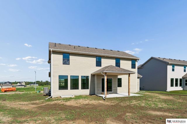 12406 S 89th Avenue, Papillion, NE 68046