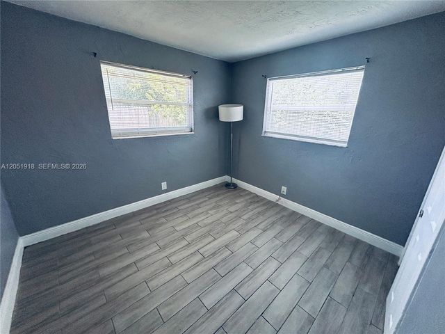 3070 NW 12th Ct 1-2, Fort Lauderdale, FL 33311
