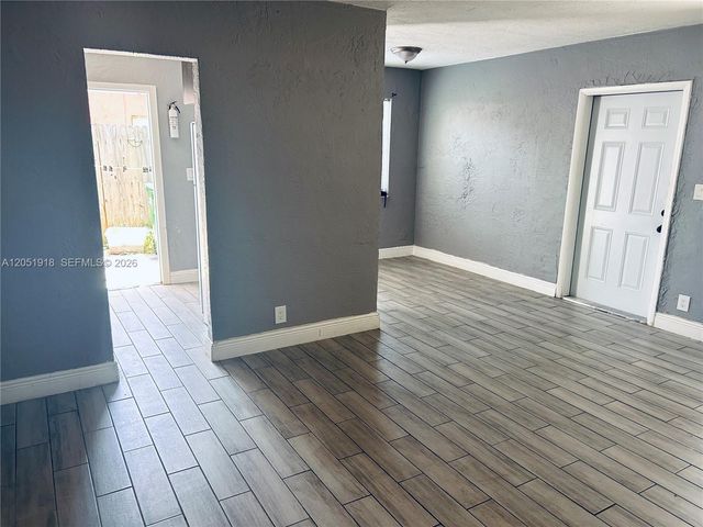 3070 NW 12th Ct 1-2, Fort Lauderdale, FL 33311