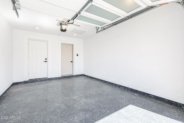 3802 E MERCER Lane, Phoenix, AZ 85028