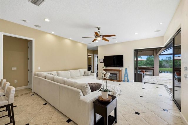 14614 SUNDIAL PLACE, Bradenton, FL 34202