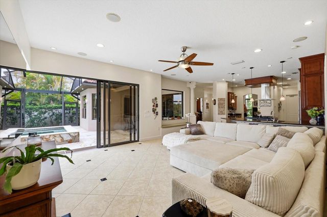 14614 SUNDIAL PLACE, Bradenton, FL 34202