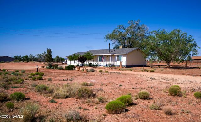 2201 Scenic View Drive, Winslow, AZ 86047