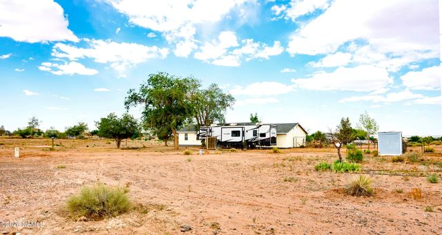 2201 Scenic View Drive, Winslow, AZ 86047