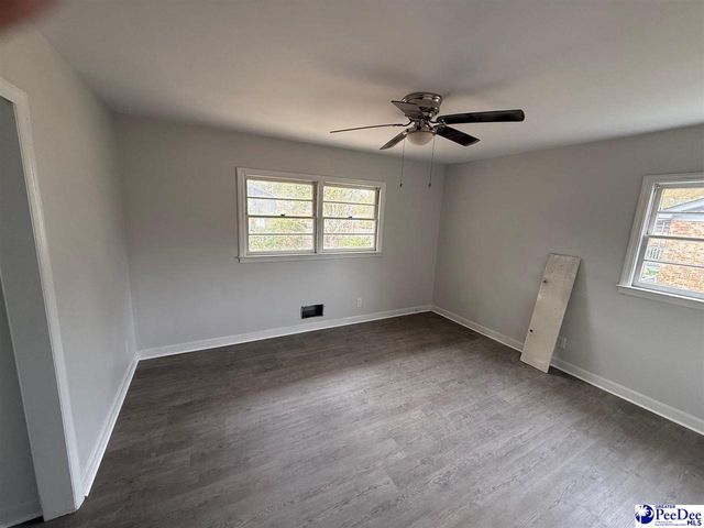 1405 Virginia Acres, Florence, SC 29505