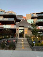 1618 Hilts Avenue 103, Los Angeles, CA 90024