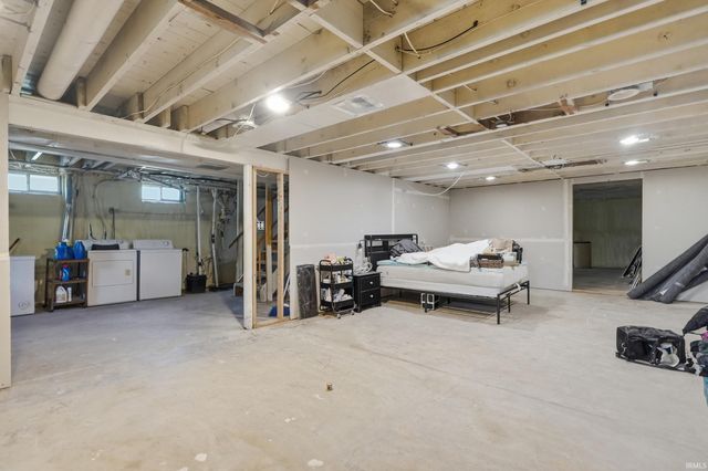 1802 Gillmore Drive, Fort Wayne, IN 46818