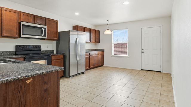 2717 Castro Lane, Fort Worth, TX 76108