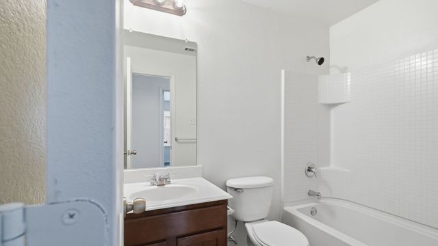 2717 Castro Lane, Fort Worth, TX 76108