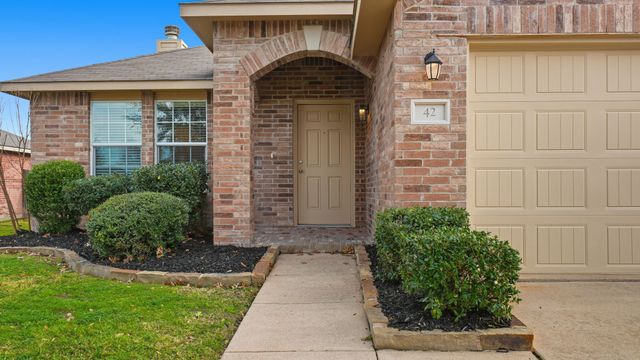 2717 Castro Lane, Fort Worth, TX 76108