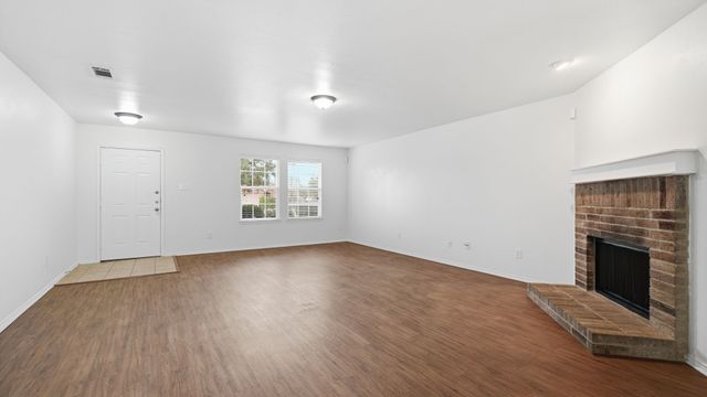 2717 Castro Lane, Fort Worth, TX 76108