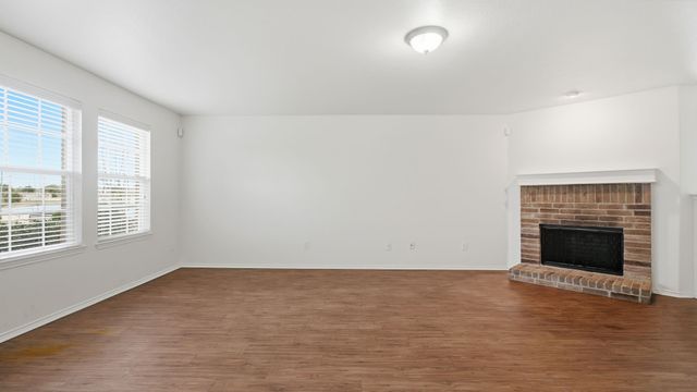 2717 Castro Lane, Fort Worth, TX 76108