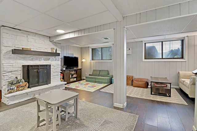 6010 68th STREET, Kenosha, WI 53142