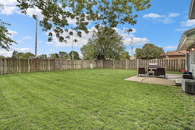 6010 68th STREET, Kenosha, WI 53142