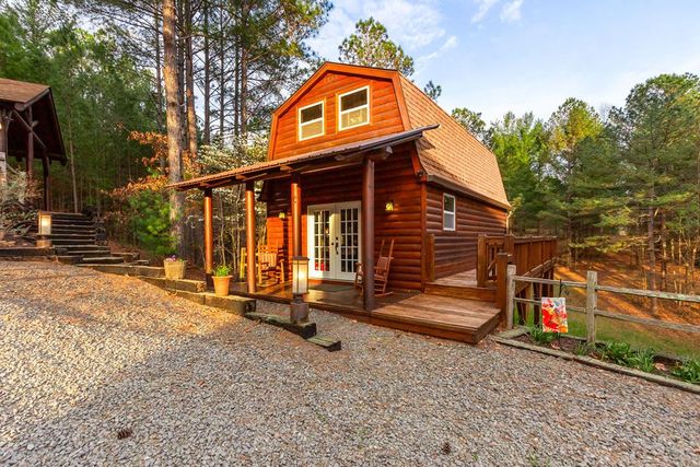 415 Kestrel Ridge Circle, Murphy, NC 28906